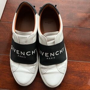 Selling my Givenchy City Court Sneakers. These are calfskin leather.